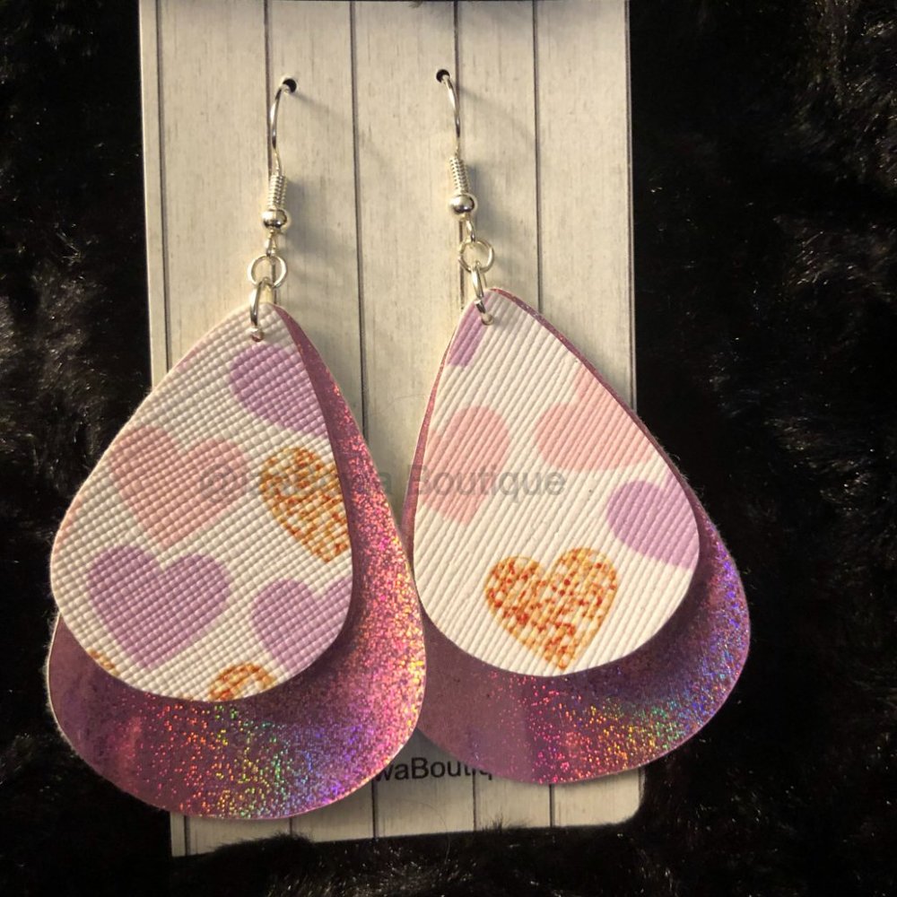 Hearts & Pink Metallic Double Layer Faux Leather Earring ER2631 Handmade NWT - Picture 1 of 3